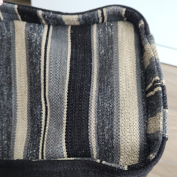 Authentic CHANEL XL Deauville Tote - Picture 6 of 10